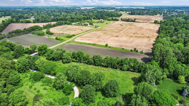 6000 W Hellis Drive, Muncie, IN 47304