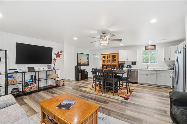 93 Lorelei Drive, Perry Twp, OH 45118