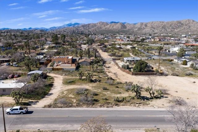 7408 Acoma, Yucca Valley, CA 92284