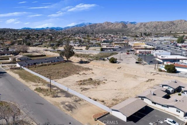7408 Acoma, Yucca Valley, CA 92284