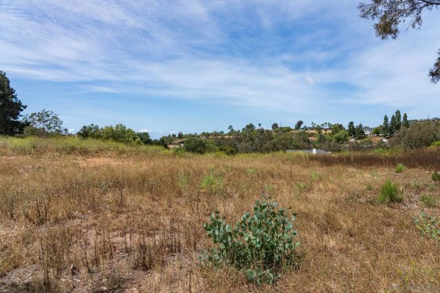 20236 Fortuna Del Este -, Escondido, CA 92029