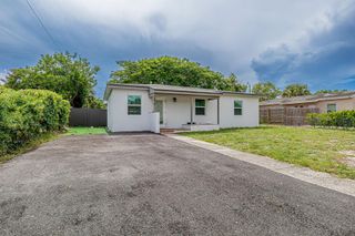 1416 S C Street, Lake Worth Beach, FL 33460