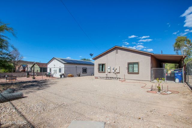 1998 S Sylvester Drive, Tucson, AZ 85713