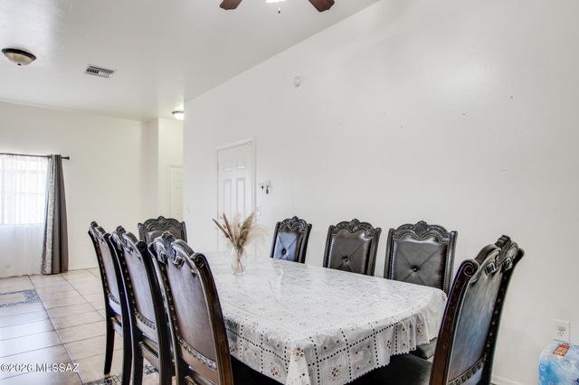 1998 S Sylvester Drive, Tucson, AZ 85713