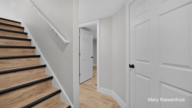10219 W Sidney Road, Greenville, MI 48838