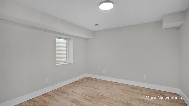 10219 W Sidney Road, Greenville, MI 48838