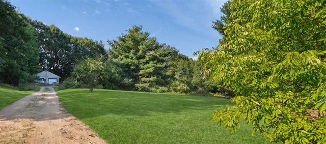 10219 W Sidney Road, Greenville, MI 48838