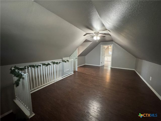 111 N Alexander Street, Belton, TX 76513