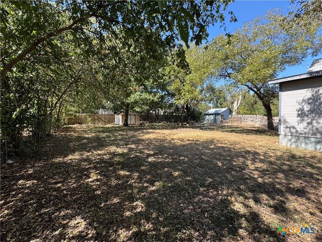 111 N Alexander Street, Belton, TX 76513