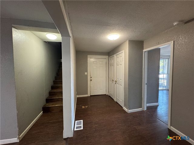 111 N Alexander Street, Belton, TX 76513