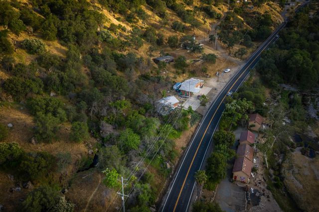 41518 Sierra Drive, Three Rivers, CA 93271