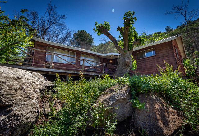 41518 Sierra Drive, Three Rivers, CA 93271