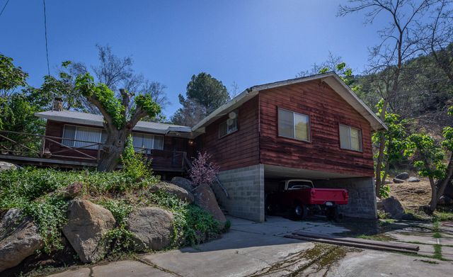 41518 Sierra Drive, Three Rivers, CA 93271