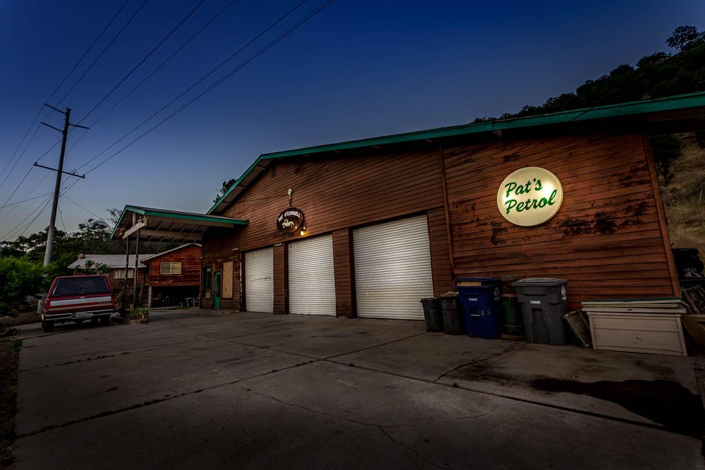 41518 Sierra Drive, Three Rivers, CA 93271