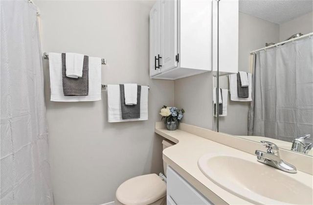 3790 Arlington Oaks Drive, Mobile, AL 36695