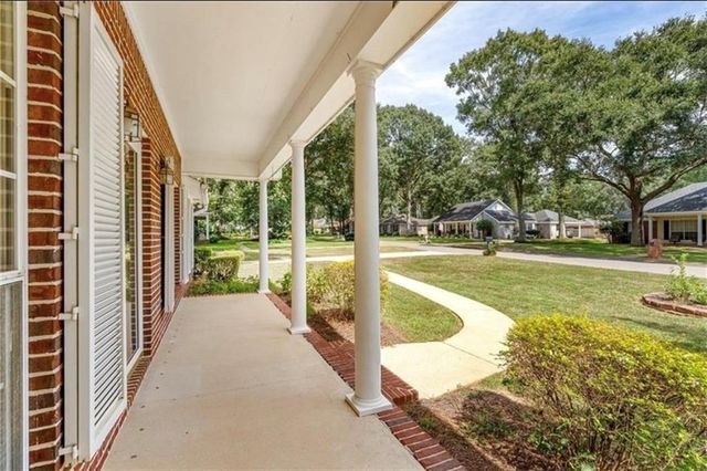 3790 Arlington Oaks Drive, Mobile, AL 36695