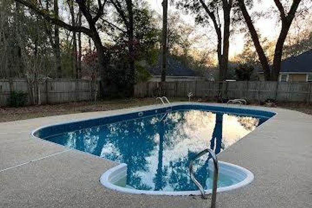 3790 Arlington Oaks Drive, Mobile, AL 36695