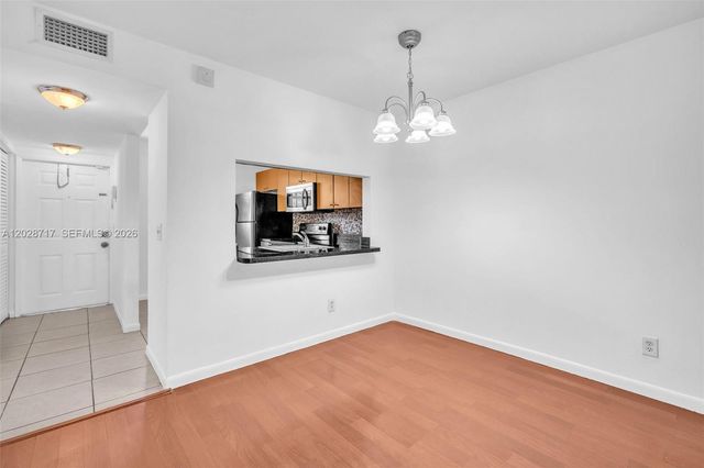 10369 NW 8th Street 204, Pembroke Pines, FL 33026