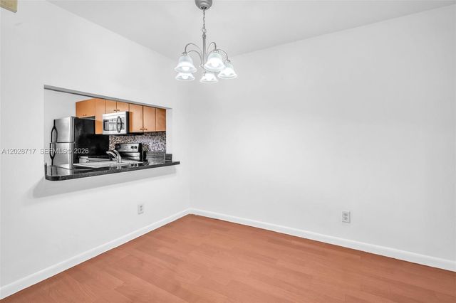 10369 NW 8th Street 204, Pembroke Pines, FL 33026