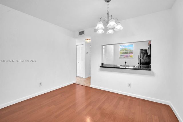 10369 NW 8th Street 204, Pembroke Pines, FL 33026