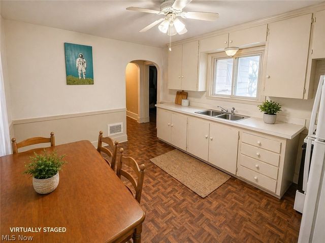 29734 Euclid Avenue, Wickliffe, OH 44092