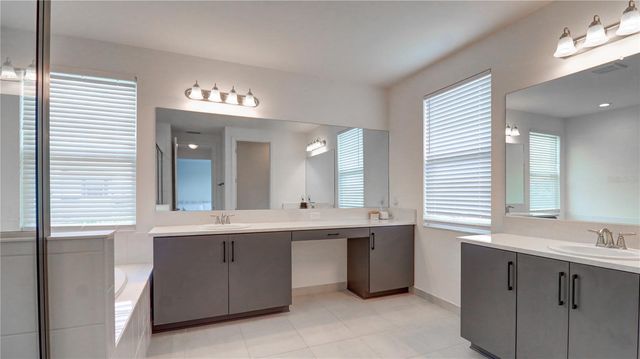 3338 GREAT BANYAN WAY, Wesley Chapel, FL 33543