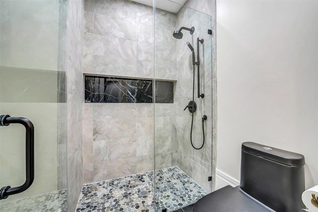 65 Crain Square Boulevard, Houston, TX 77025