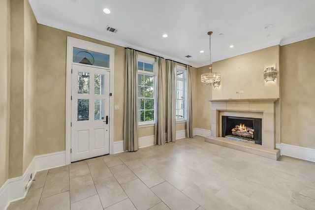 65 Crain Square Boulevard, Houston, TX 77025