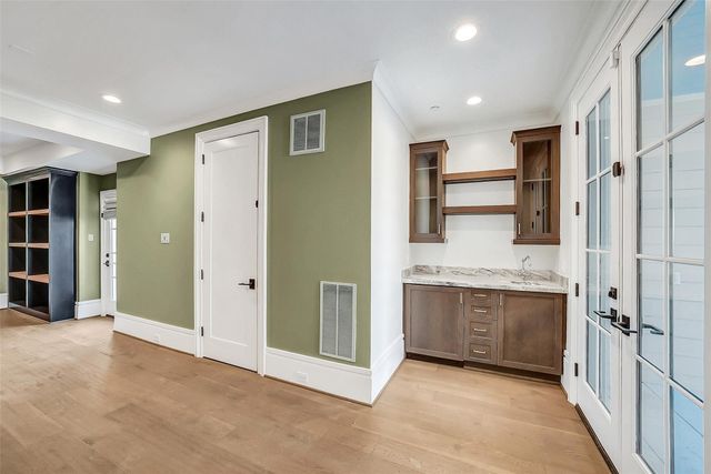 65 Crain Square Boulevard, Houston, TX 77025