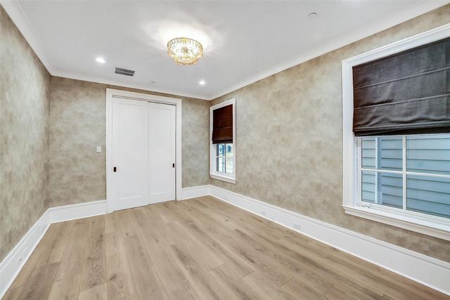 65 Crain Square Boulevard, Houston, TX 77025