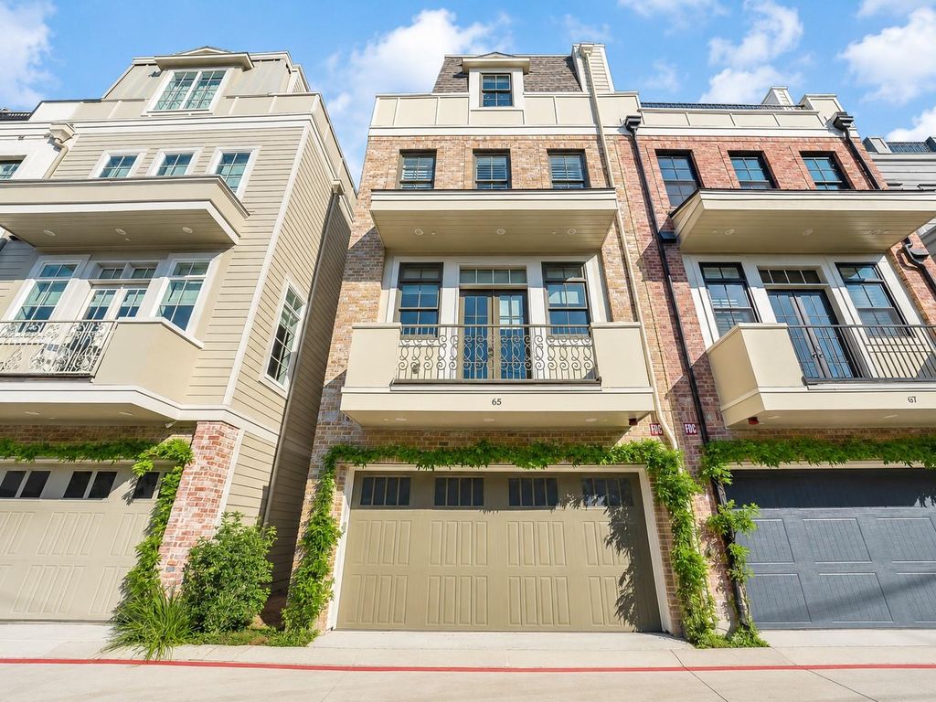 65 Crain Square Boulevard, Houston, TX 77025