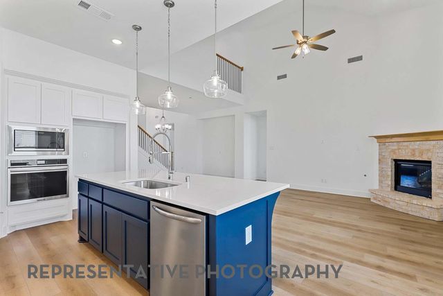 4323 Wildflower Lane, Oak Point, TX 75068