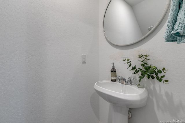 13926 Wool Park, San Antonio, TX 78252