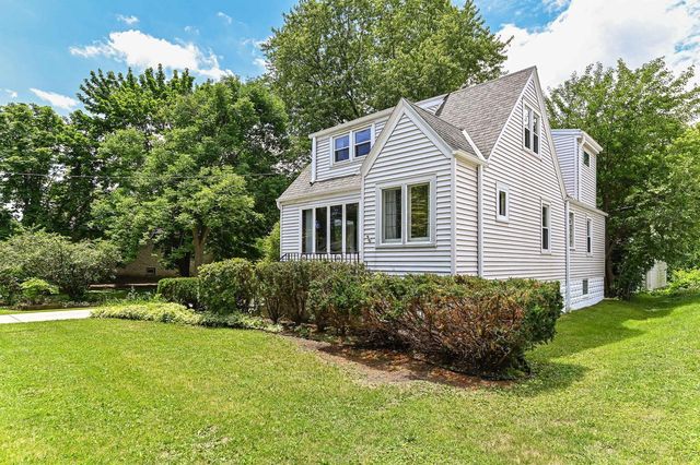 3445 S 96th STREET, Milwaukee, WI 53227