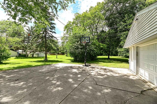 3445 S 96th STREET, Milwaukee, WI 53227