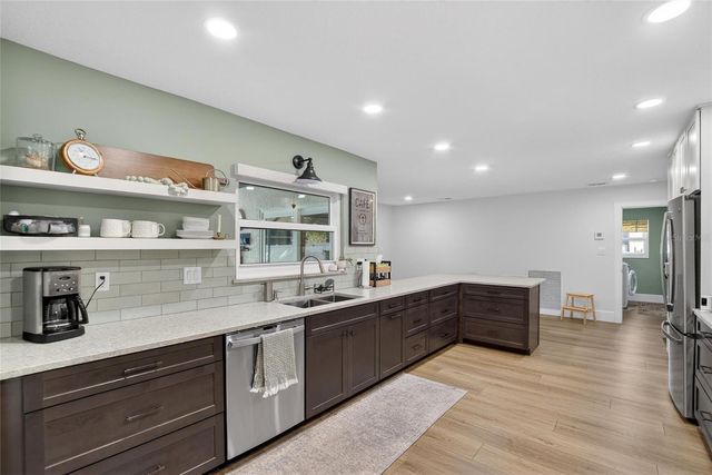 13206 TIFTON DRIVE, Tampa, FL 33618