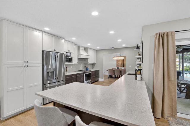 13206 TIFTON DRIVE, Tampa, FL 33618