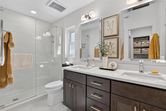 13206 TIFTON DRIVE, Tampa, FL 33618