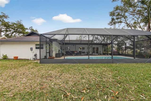 13206 TIFTON DRIVE, Tampa, FL 33618