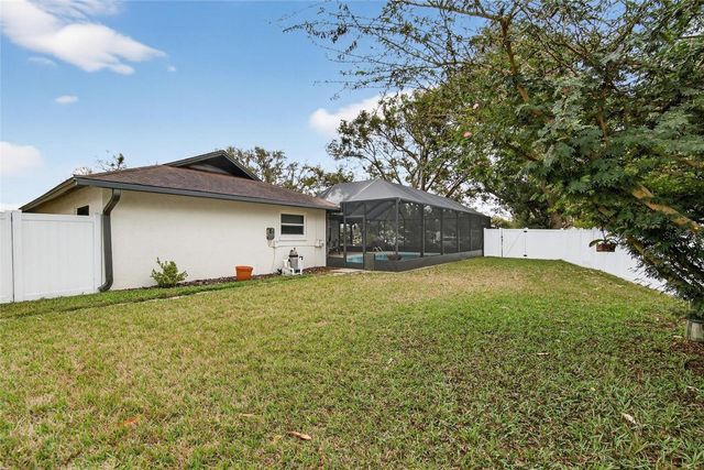 13206 TIFTON DRIVE, Tampa, FL 33618