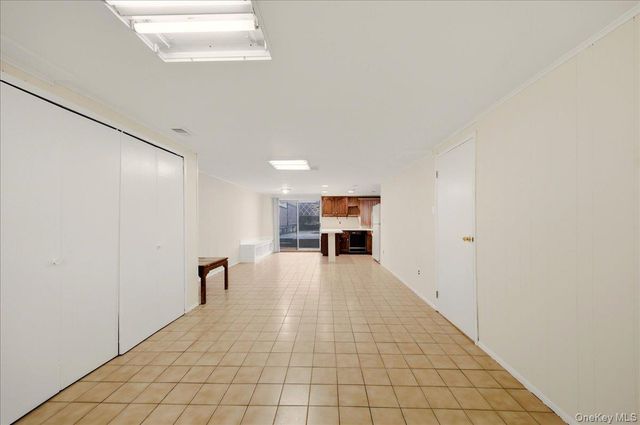 707 Hollywood Avenue, Bronx, NY 10465