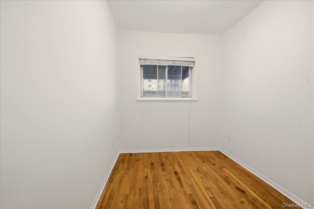 707 Hollywood Avenue, Bronx, NY 10465