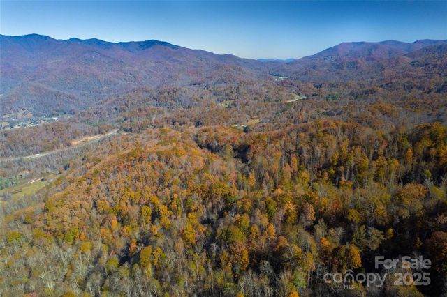 5 Copperhead Cove, Sylva, NC 28779