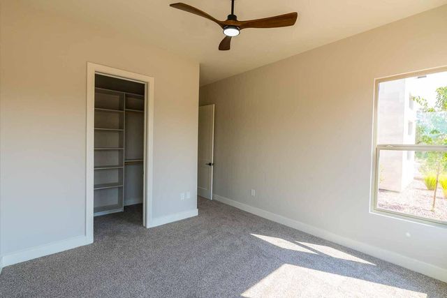 602 Camino De La Tierra, Corrales, NM 87048
