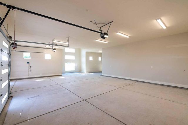 602 Camino De La Tierra, Corrales, NM 87048