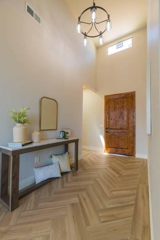 602 Camino De La Tierra, Corrales, NM 87048