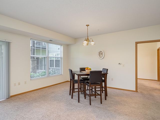 1900 Rush Lake Trail 110, New Brighton, MN 55112