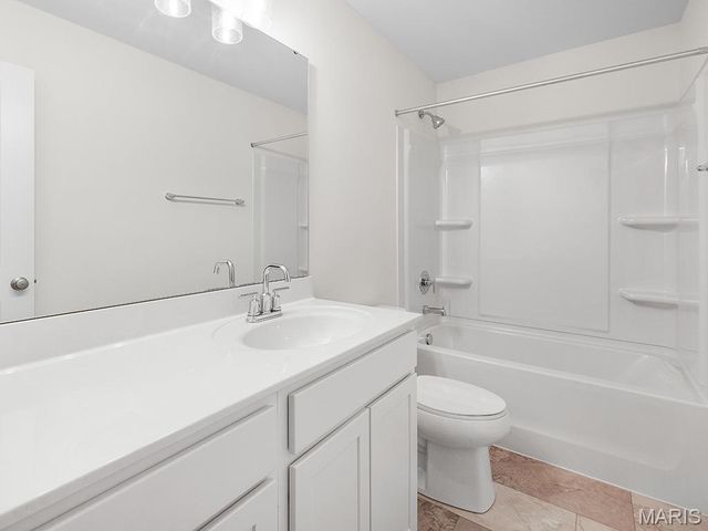 1065 Vardon Meadows Drive, Union, MO 63084