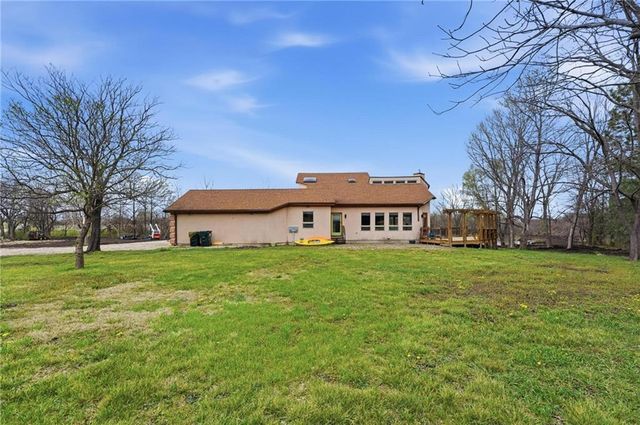 12036 W 239th Street, Bucyrus, KS 66053