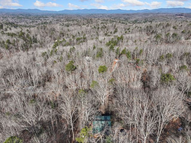 421 Cherokee Court, Ellijay, GA 30540